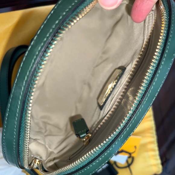 VALENTINO by Mario Valentino Diana Monogram Leather Crossbody Bag in Green - NWT - Picture 8 of 10